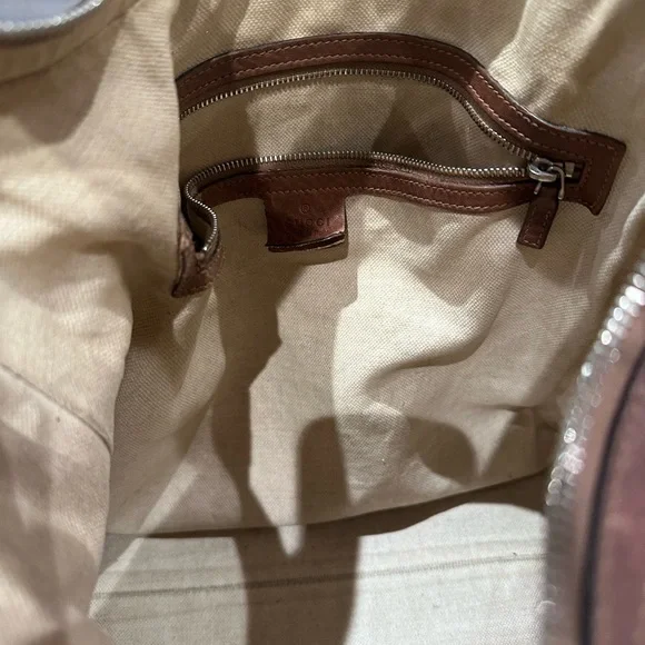 Gucci Tan and Brown Monogram Hobo Bag - Picture 3 of 10